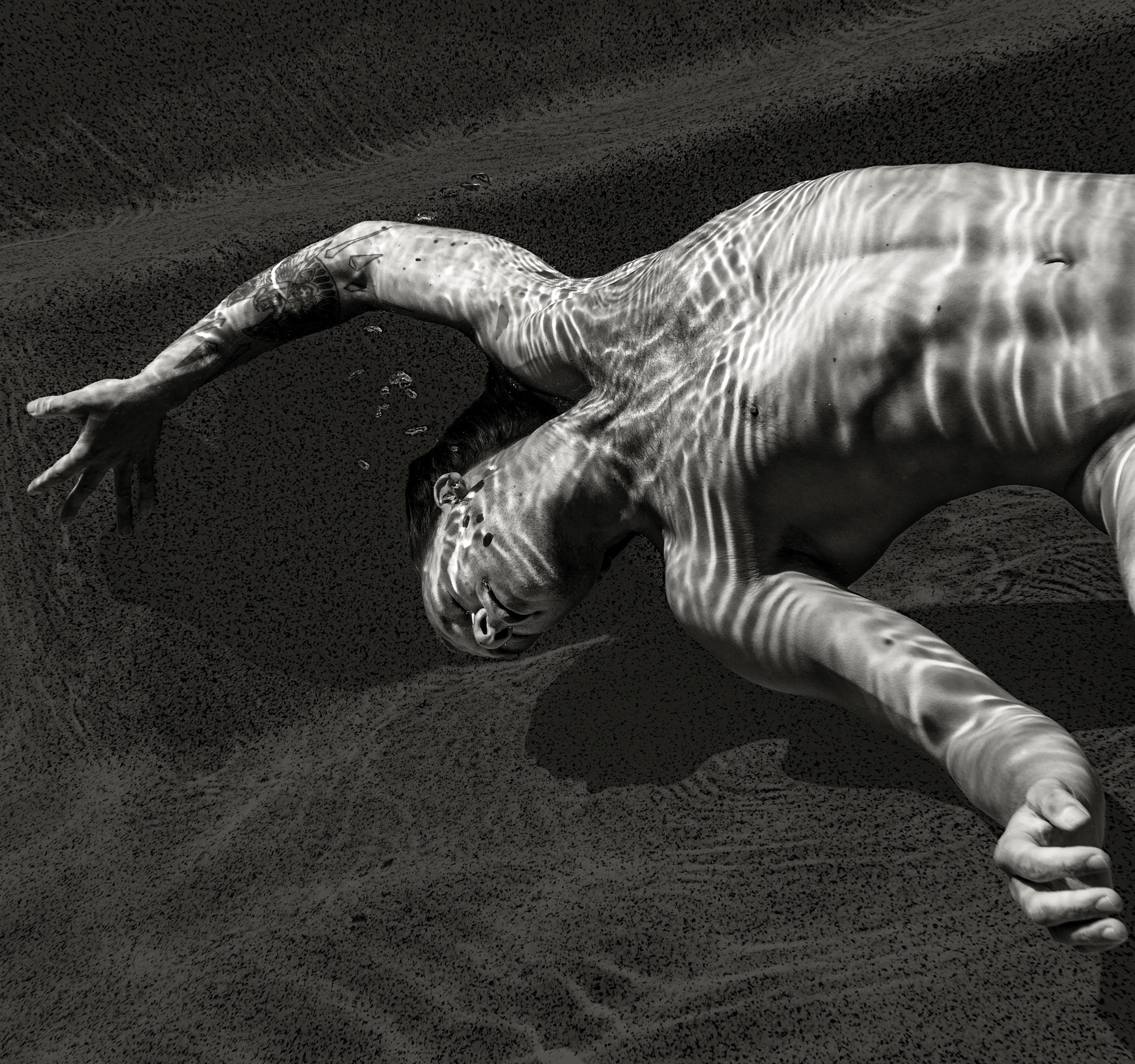 SubMergence underwater dance